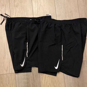 Nike men running shorts lot (2 pair) size large